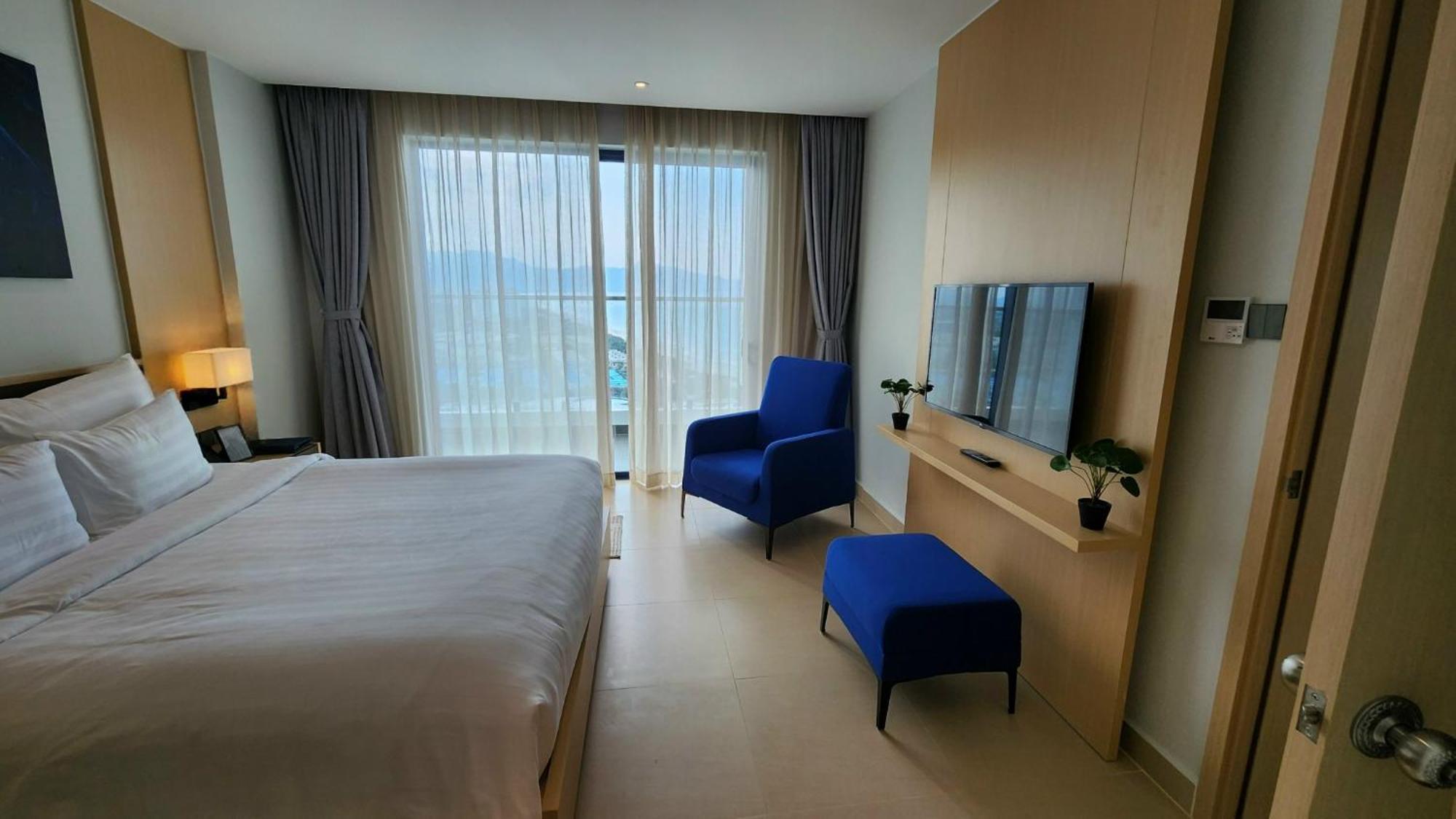 Arena Cam Ranh Beach Resort Nha Trang Exterior photo